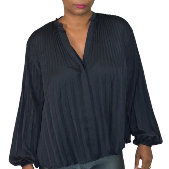 Vince Pleated Blouse Blue Dressy Swing Button Front Long Sleeve Oversized Top XS - Picture 1 of 14